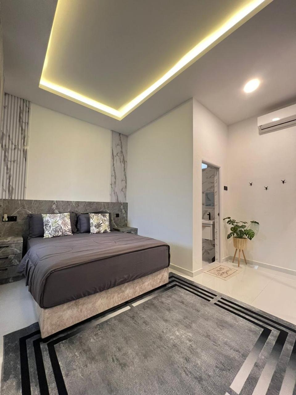 Auranad Tinyhouse Bandar Tanah Merah Wifi Netflix מראה חיצוני תמונה